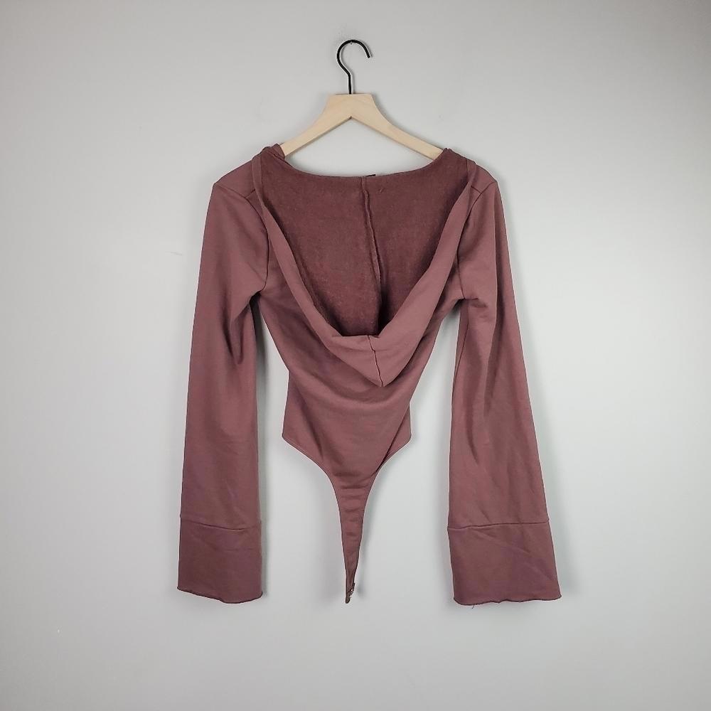Tobi Marsala Ashlyn Hooded sweatshirt Bodysuit SMALL BNWT - Picture 10 of 10